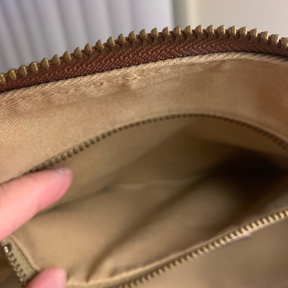 ‼️SOLD‼️ - Picture 9 of 10